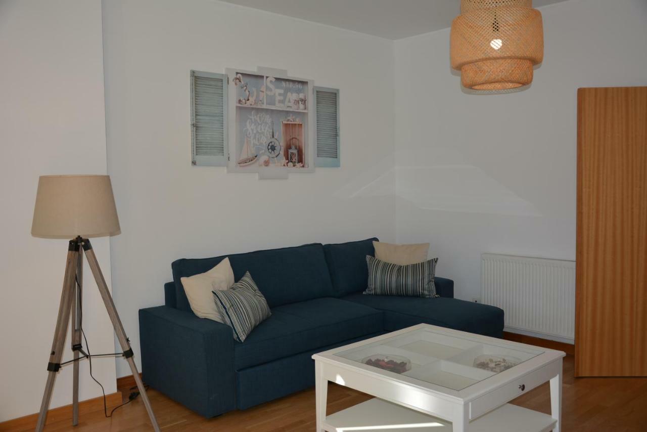 Beautiful Apartment In Albufeira Marina Exterior photo